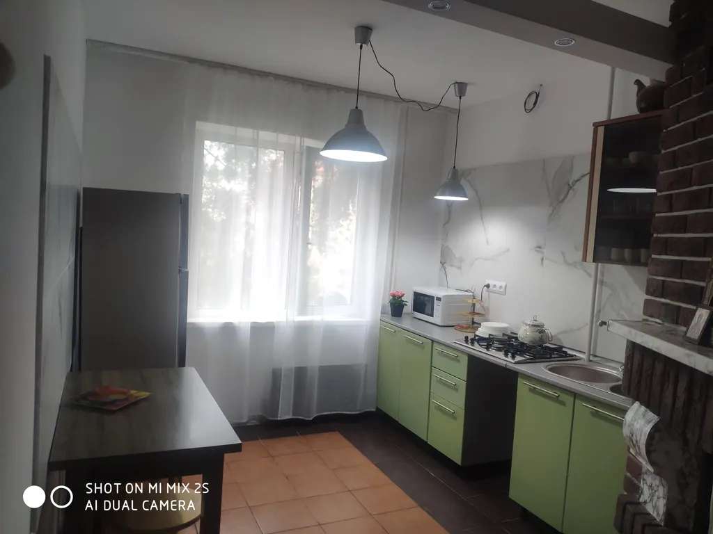 Уютная комфортная квартира с камином