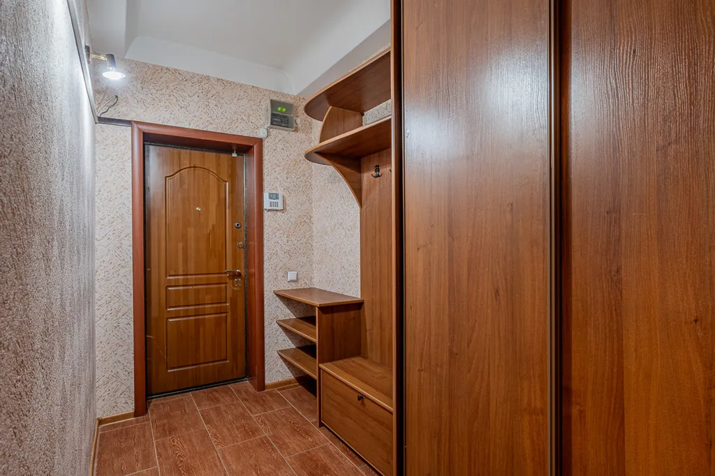 Уютная 3-к квартира на улице Калинина 10!