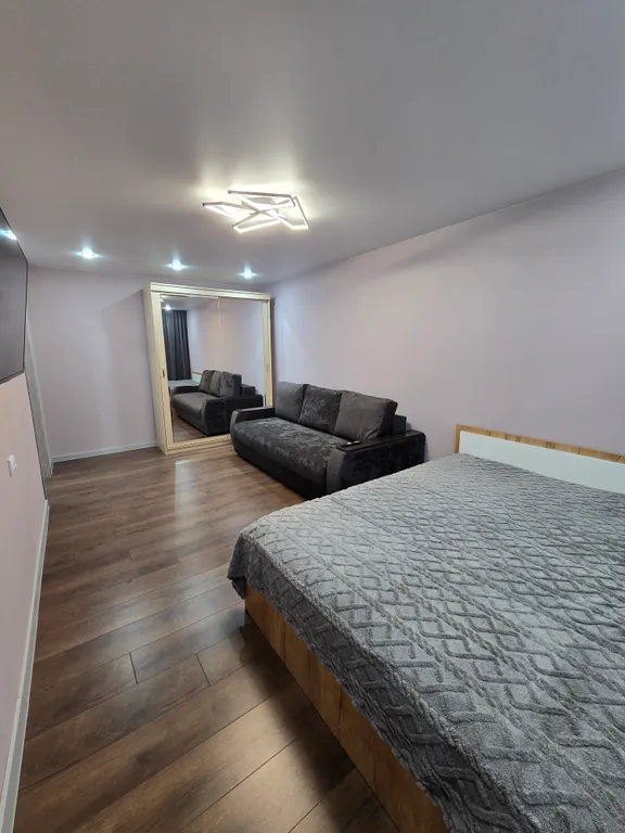 Квартира Однокомнатная квартира в центре — Вихоревка