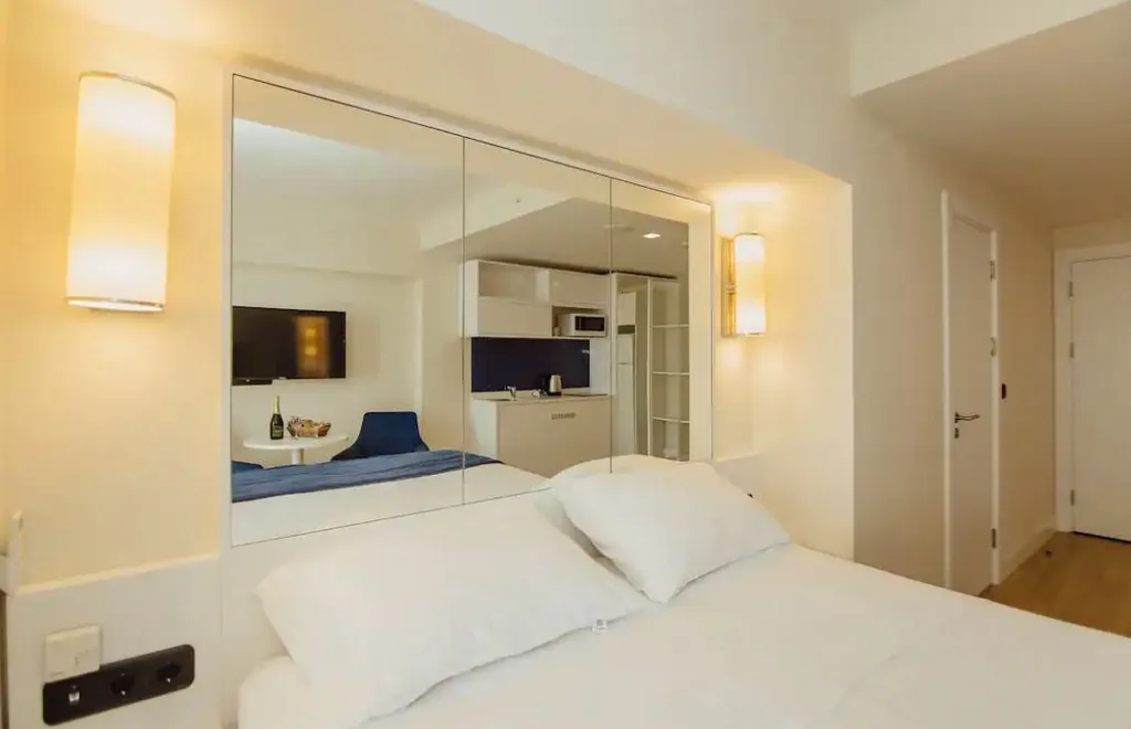 Orbi City View 22-19