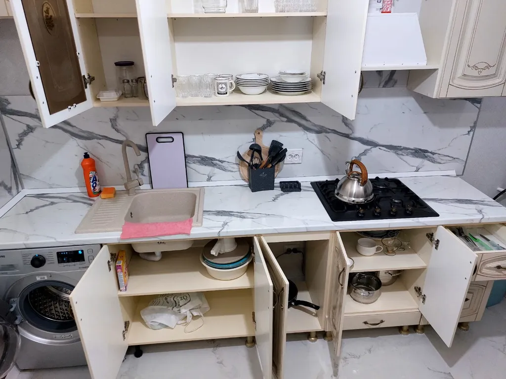 Квартира Квартира свежом ремонтом с видом на море — Махачкала