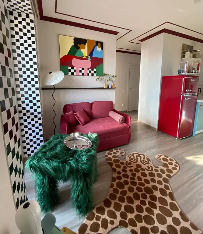 Уникальная и яркая квартира — аренда посуточно в Парголово