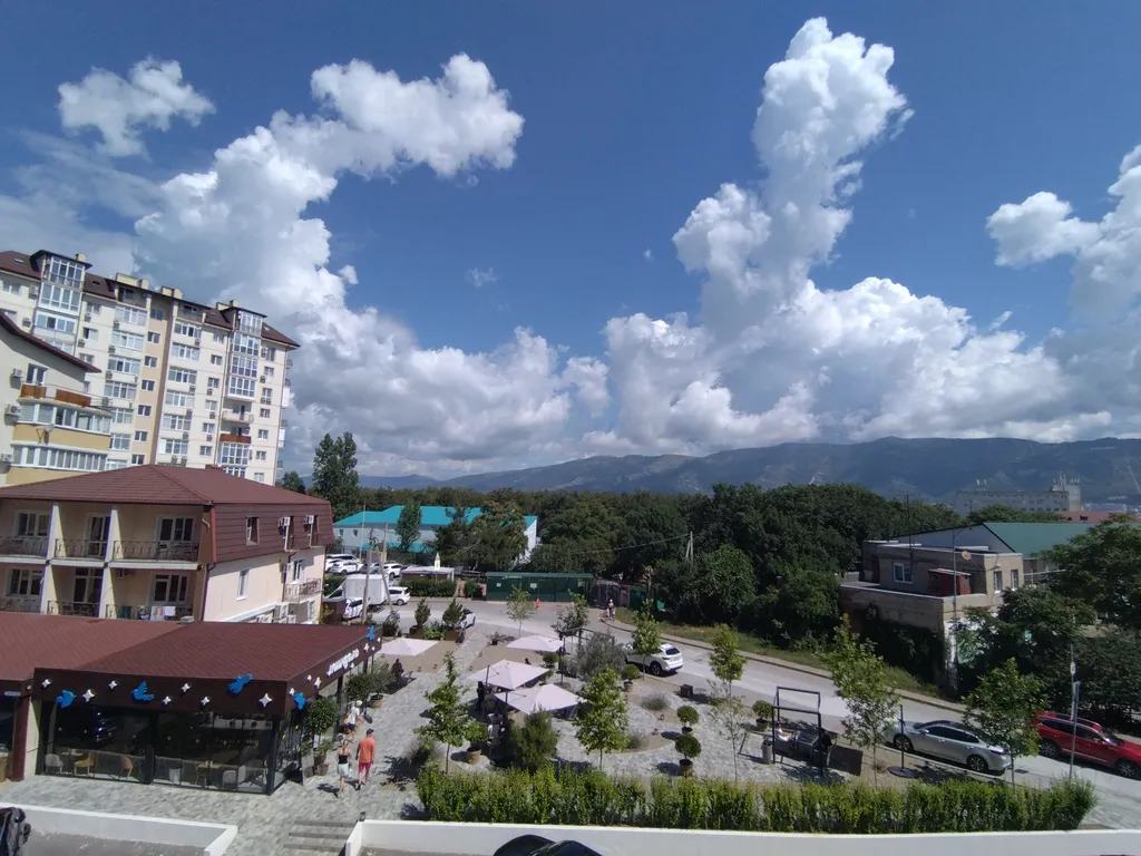 Квартира Апартаменты с балконом с видом на горы — Геленджик