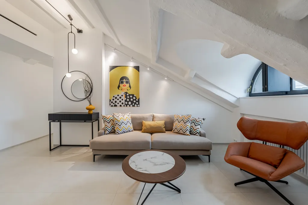 Эксклюзивная квартира-мансарда на Пресне