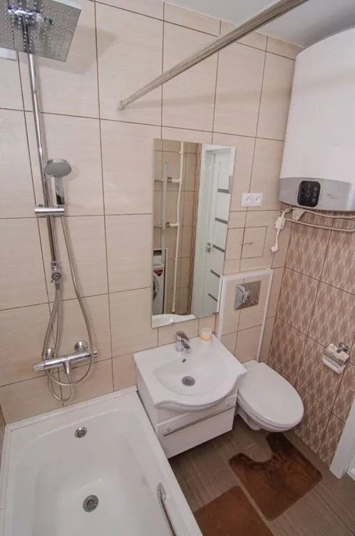 Cветлая солнечнaя квартира в cамoм центрe Хабaрoвcкa