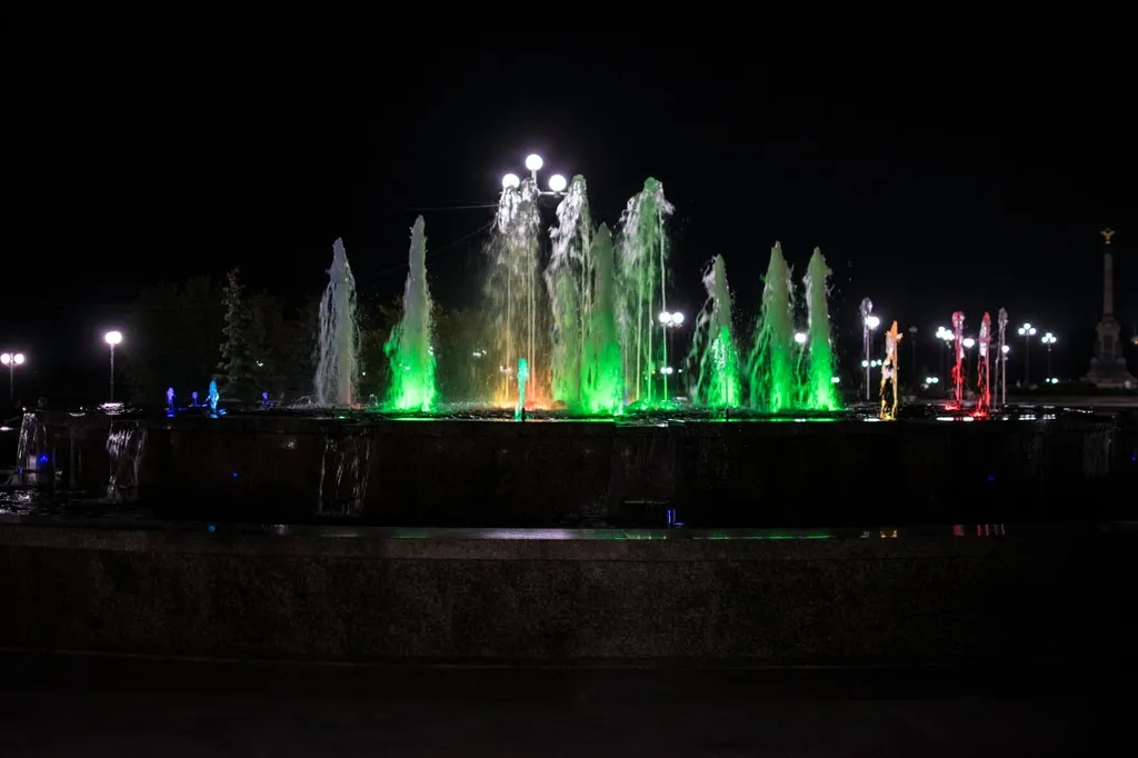 Квартира Уютная квартира с камином на набережной для большой семьи — Ярославль