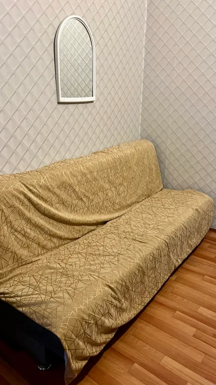 1-комнатная квартира, 2 кровати, напротив Планеты