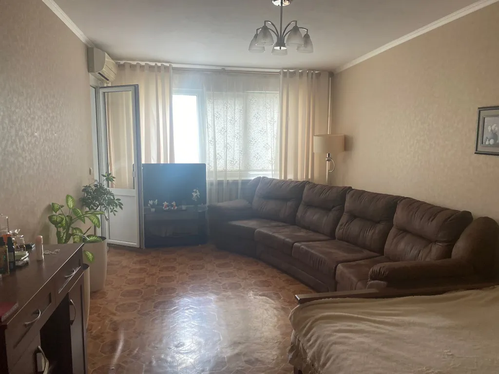 Уютная трёхкомнатнач квартира со всей необходимой техникой