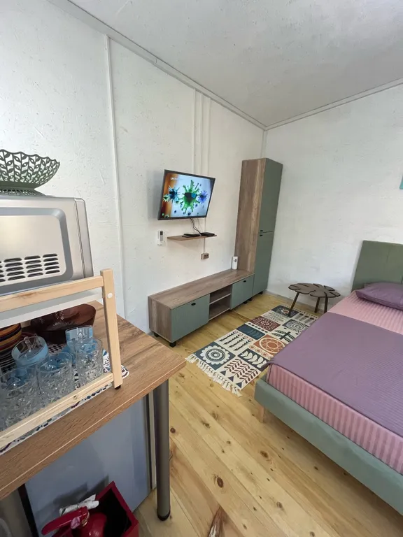 Коттедж Домик у Моря отдельно стоящий - парковка, детский уголок, зона отдыха — Адлер