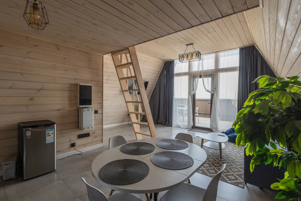 Уютный домик на берегу моря