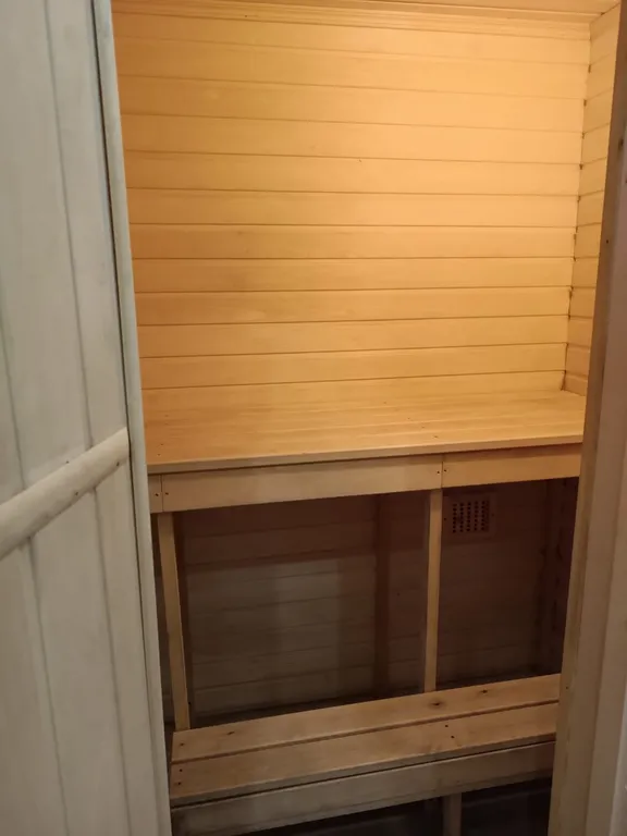 Двухуровневая квартира с сауной