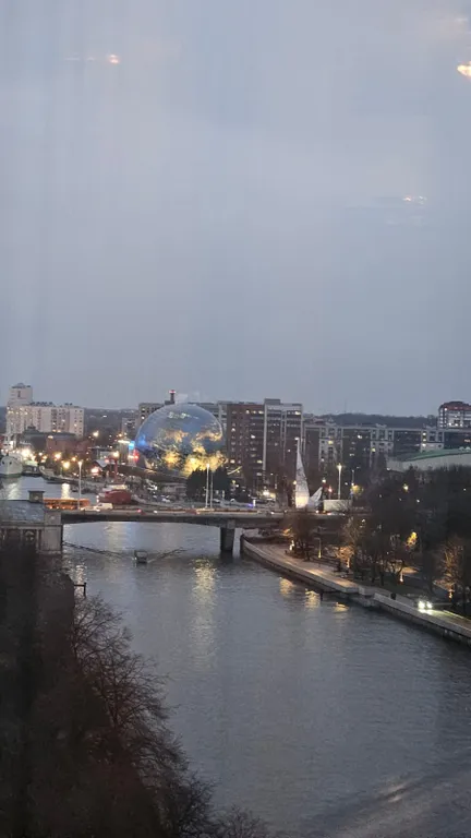 Просторные апартаменты с панорамой на остров Канта