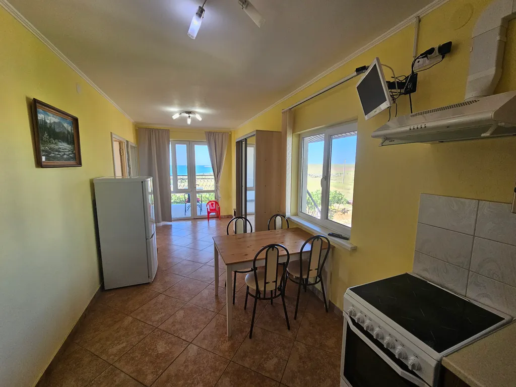 Квартира 2-Комнатная квартира с видом на море — Новоотрадное