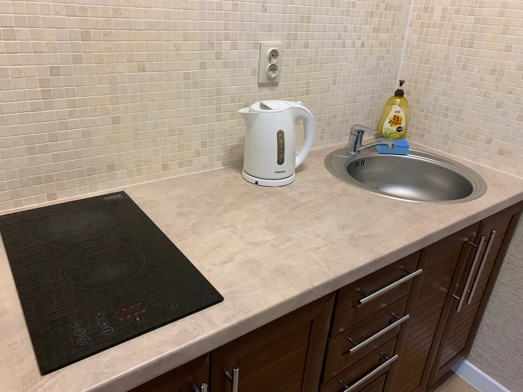 Студия в центре, два раздельных спальных места.