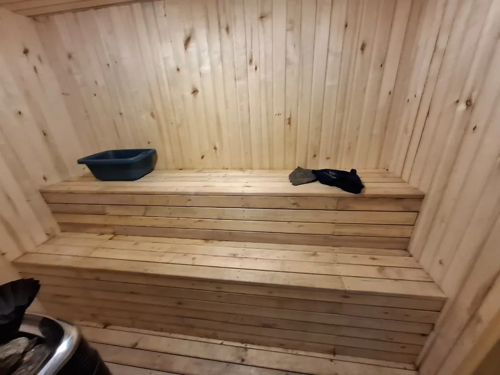 Коттедж Большой дом с баней на дровах — Санкт-Петербург