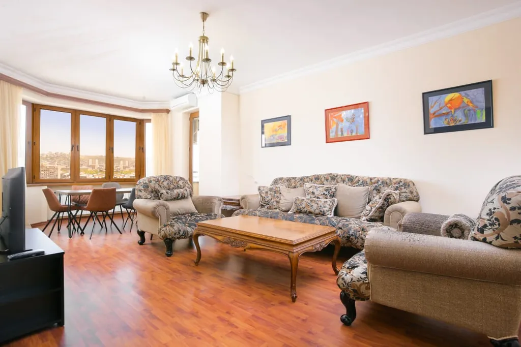 3-комнатная Квартира