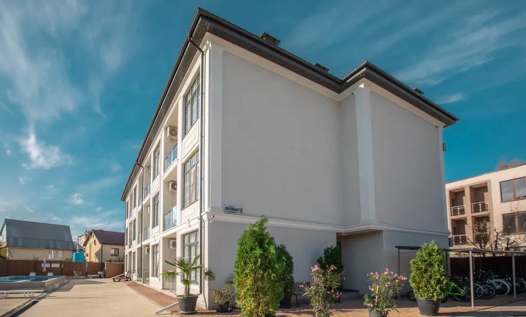 Уютная квартира с бассейном