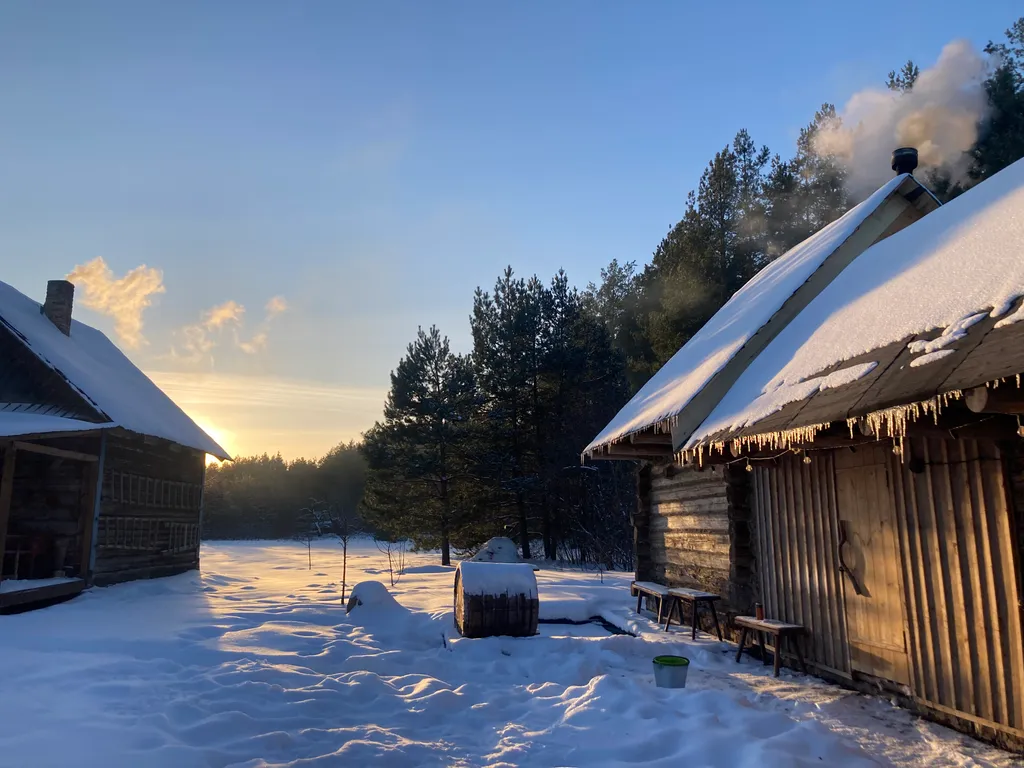 Уютный лесной домик со всеми удобствами