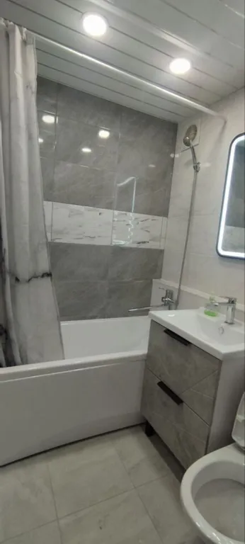 Трехкомнатная квартира в центре города