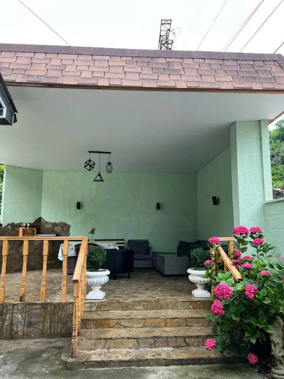 Часть дома с отдельным входом у моря