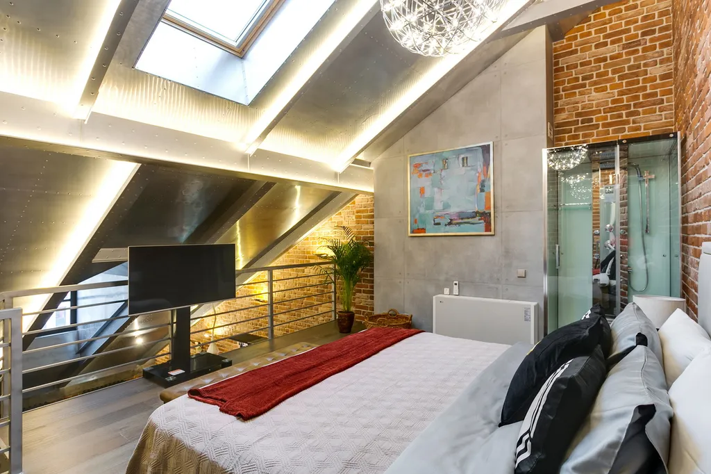 Квартира Квартира Уютный двухуровневый лофт Smart Host на острове Балчуг — Москва