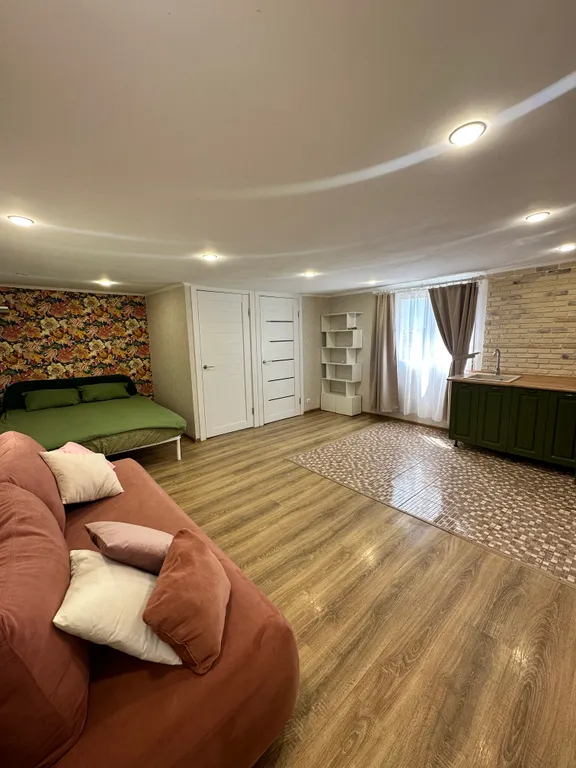 Уютный дом с бассейном и печью