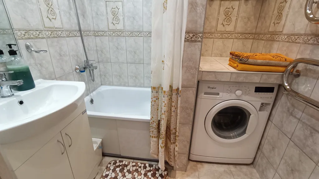 Уютная квартира в тихом районе курортного города