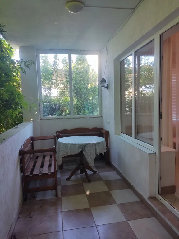 Коттедж 2-комнатный Дом — Новоотрадное