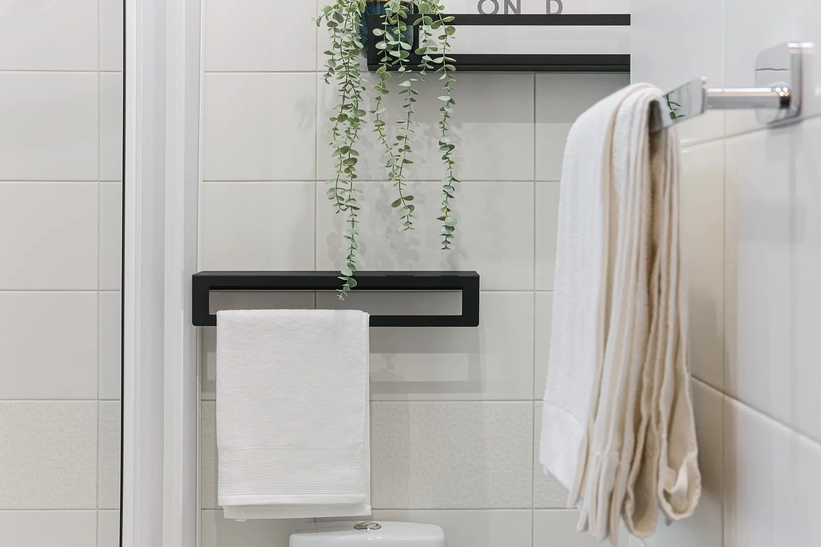 Высококачественные банные полотенца, фен и все необходимое для комфортного пребывания