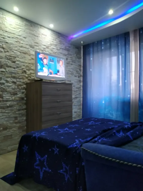 Отличная двухкомнатная квартира в центре