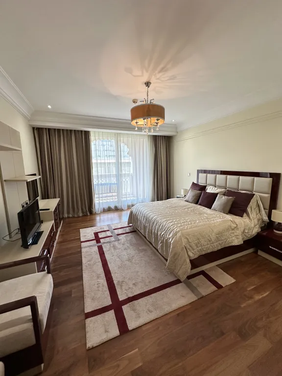 Summer Palace Grandeur Residences