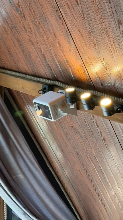 Горный приют, А-Фрейм в центре