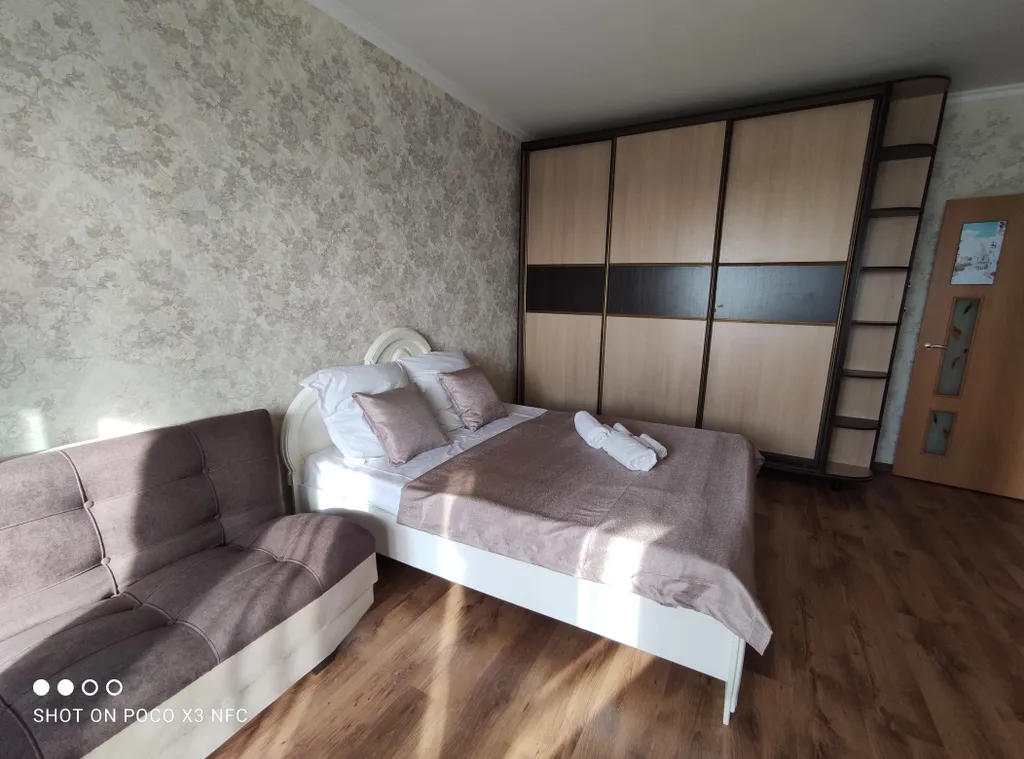 Уютная квартира, не далеко от жд вокзала и аэропорта