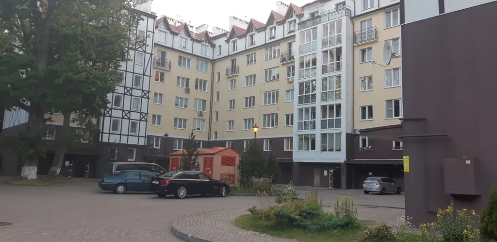 2-х комнатная квартира у Янтарь холла