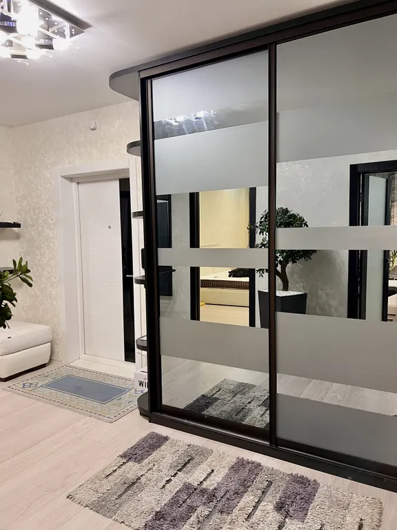 Двухкомнатная квартира в центре с 2 лоджиями