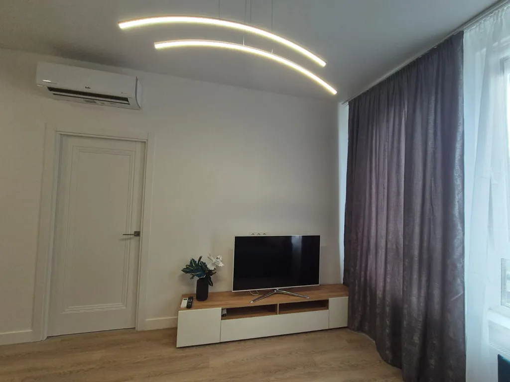 Современная квартира на троих гостей, тишина и уют