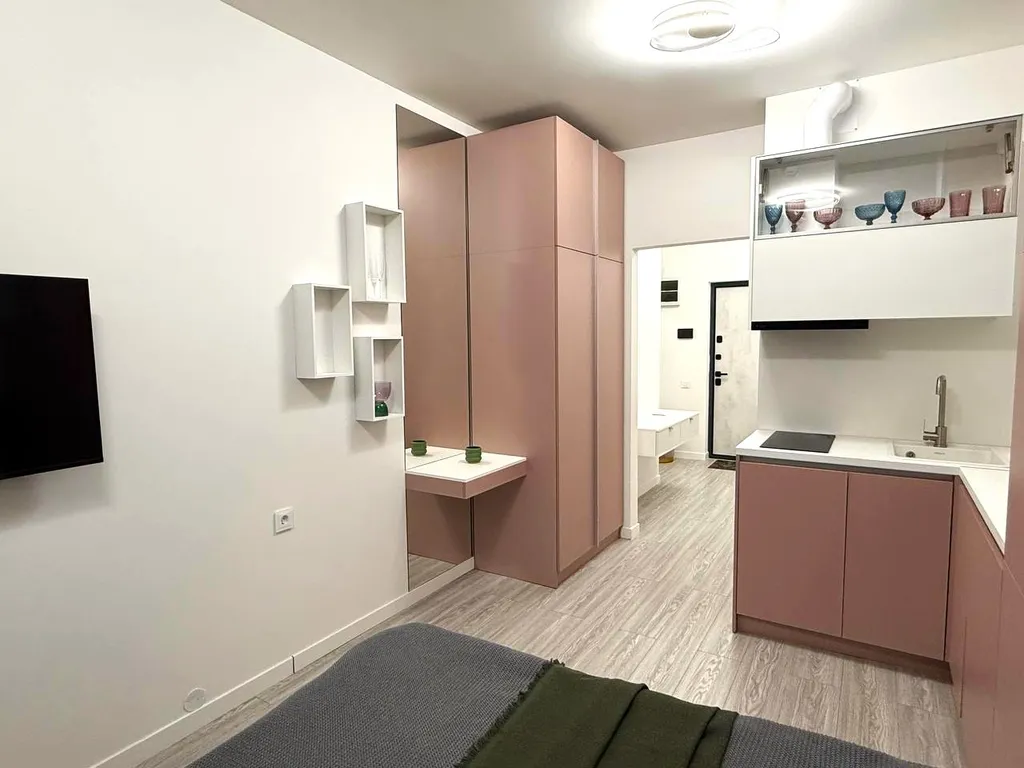 Студия с бассейном и сауной