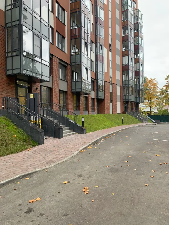 Студия с видом на сосны в Зеленогорске, закрытая территория