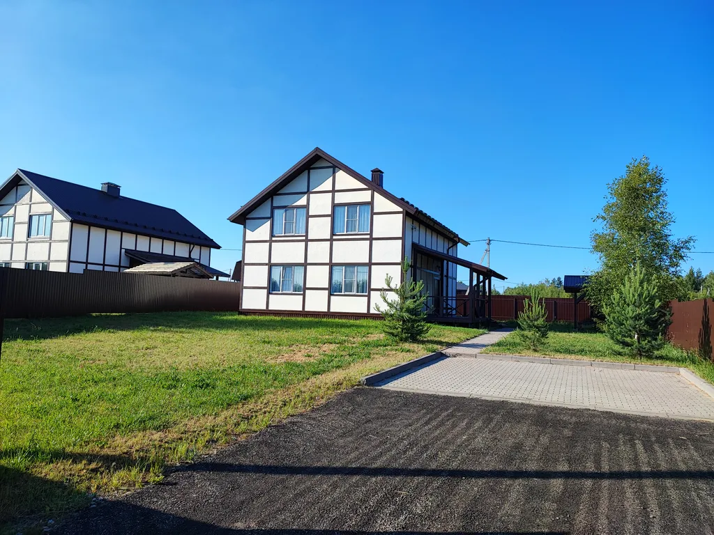 Дом для отдыха в Гришкино 232 м.кв. 8-20 чел.