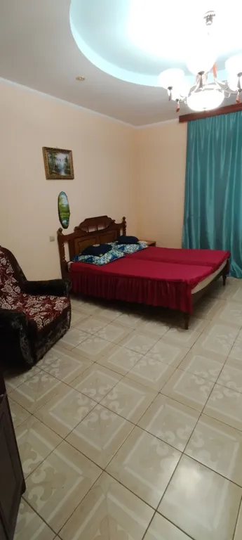 Хорошая квартира- студия!