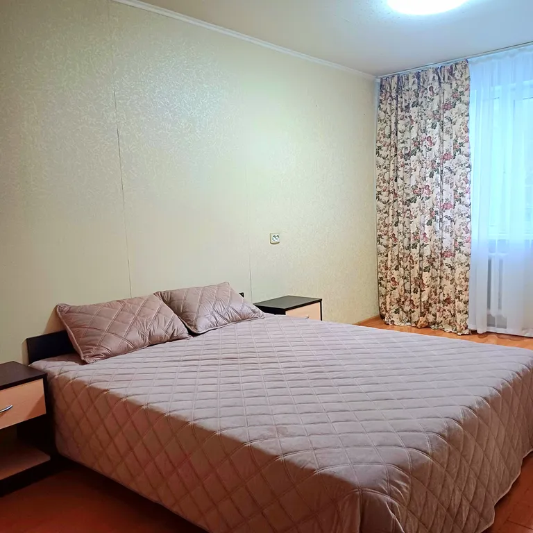Квартира Квартира рядом с УРФУ — Екатеринбург