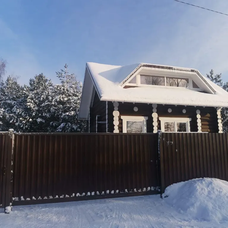 Бревенчатый коттедж