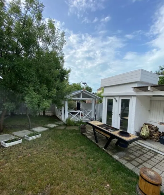 Коттедж Двухкомнатный домик в Голубой бухте — Геленджик