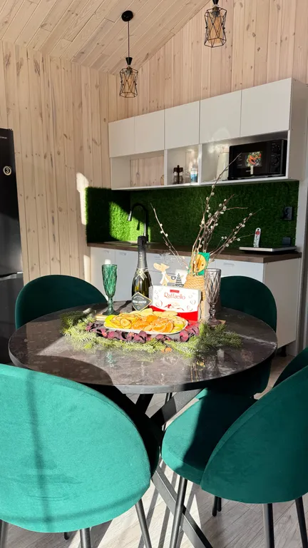 Уютный коттедж с видом на горы