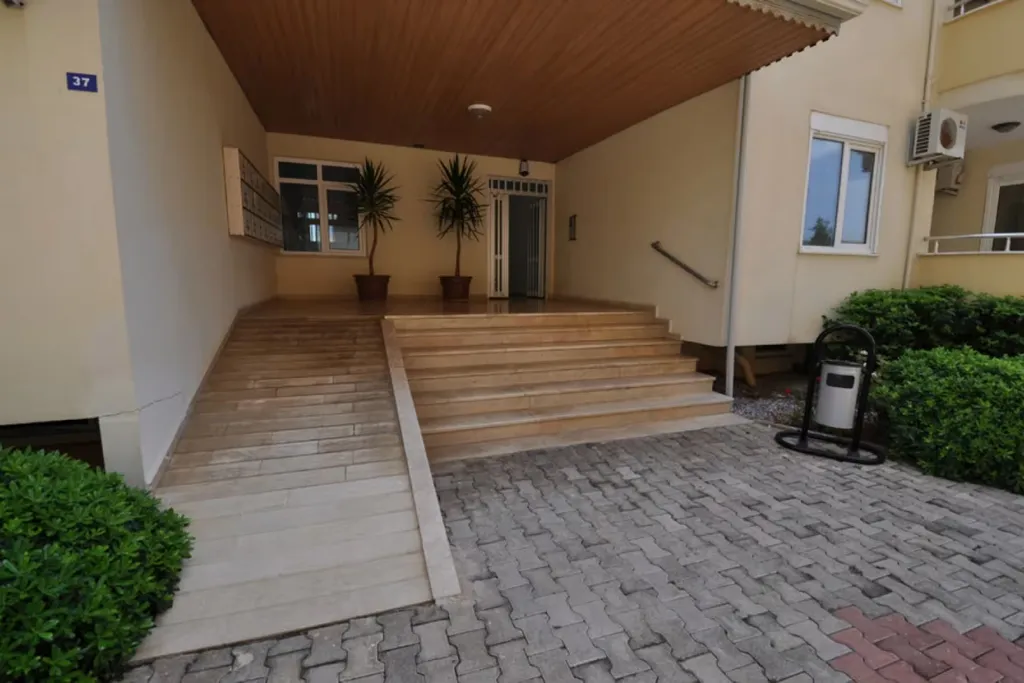 Квартира на первой линии моря