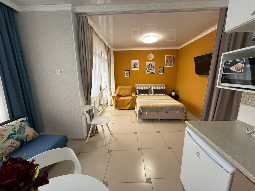 Квартира Квартира Просторная студия с закатами!!! — Сириус