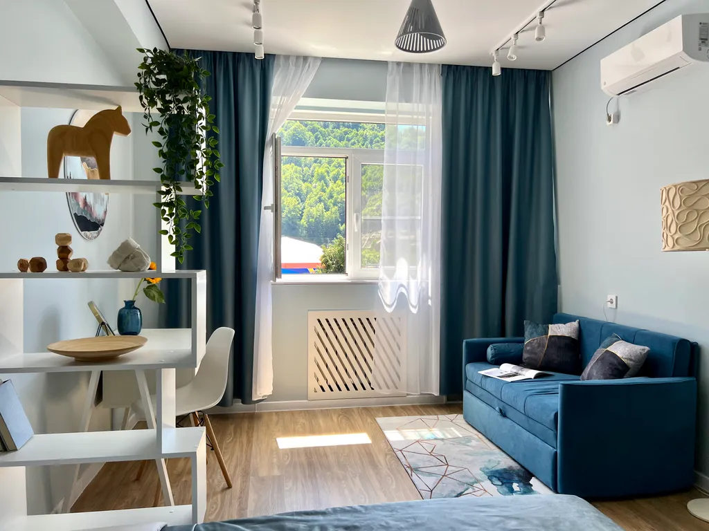 Просторная квартира с новым ремонтом для семьи в центре