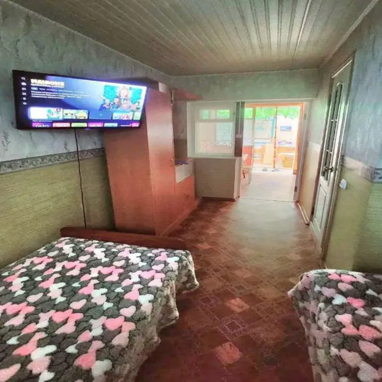 Квартира Трёхместная комната стандарт №4 с отдельной кухней — Курортное (Феодосия)