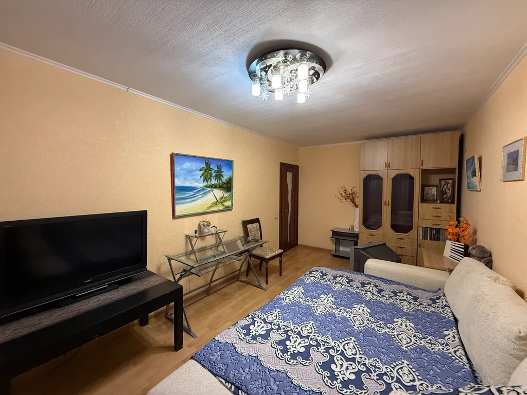 Комната в карибском стиле в трёхкомнатной квартире