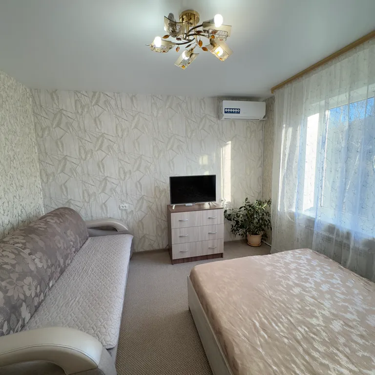 Солнечная, уютная квартира не далеко от моря